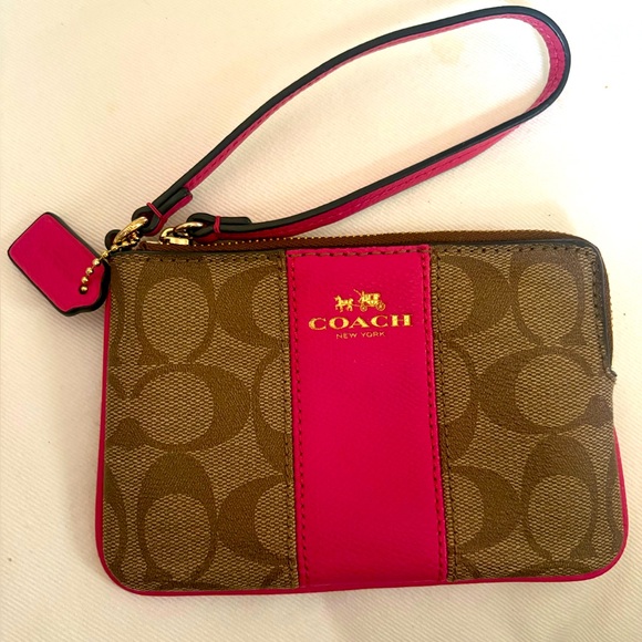 💗Coach Tan and Pink Wristlet - Picture 1 of 7